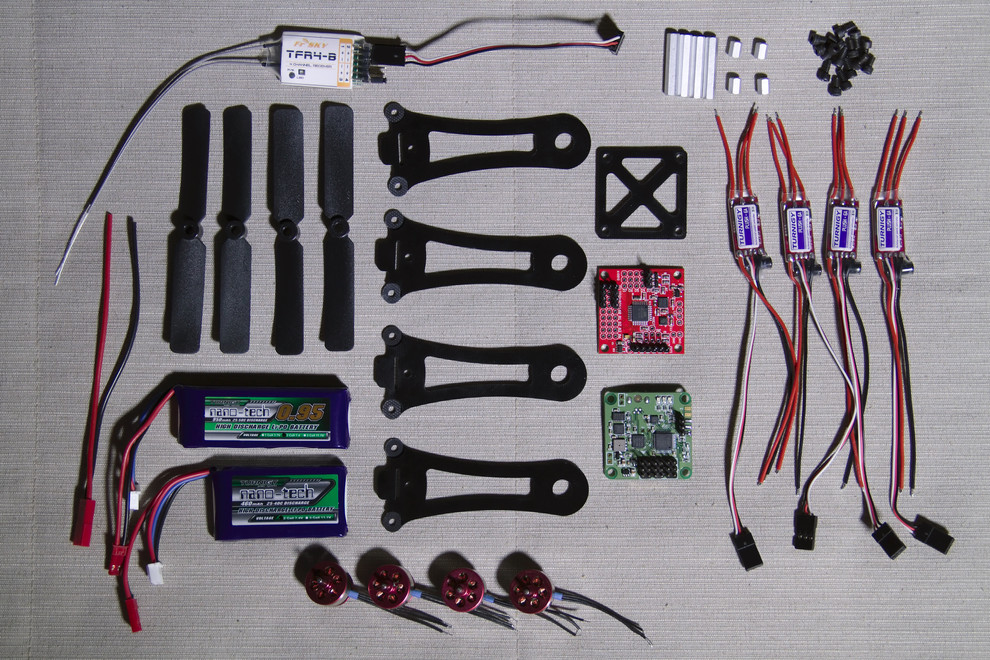 rc:files:microquad:parts.jpg